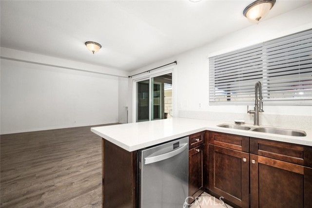 10395 Hammontree Drive, Garden Grove CA: https://media.crmls.org/medias/0cd61b1d-27a6-4161-92ff-c578a39a4ee3.jpg
