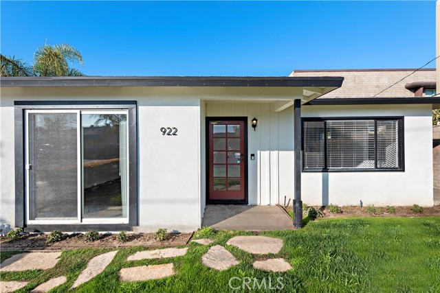 Image 2 for 922 Sunset Dr, Costa Mesa, CA 92627
