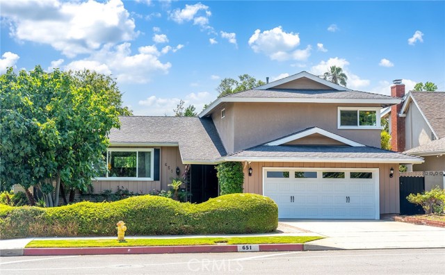 651 N Sunnyslope Avenue, Pasadena CA: https://media.crmls.org/medias/0cd73f78-9216-4750-a46e-0c170f71eabe.jpg