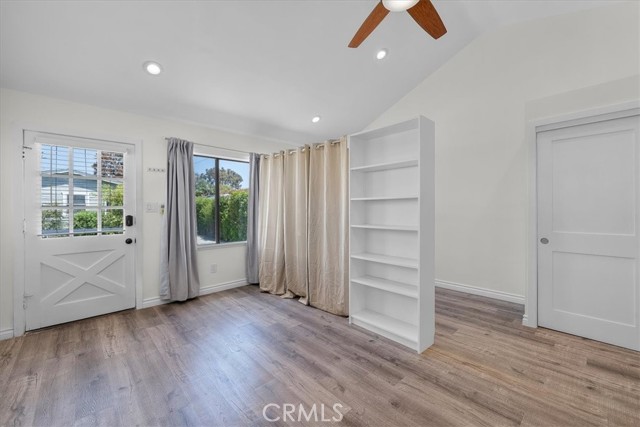Detail Gallery Image 29 of 39 For 1430 Bonnie Brae, Hermosa Beach,  CA 90254 - 3 Beds | 3 Baths