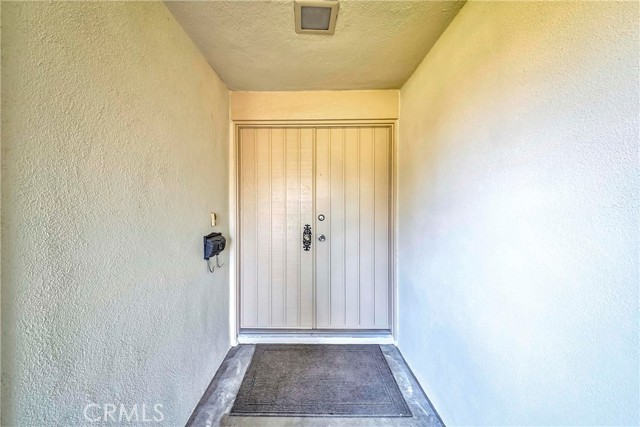 Detail Gallery Image 2 of 24 For 17502 De Oro Ct, Cerritos,  CA 90703 - 3 Beds | 2 Baths
