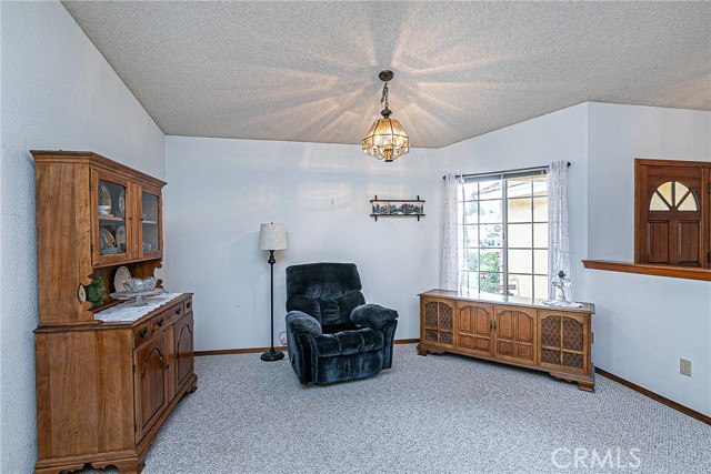 Detail Gallery Image 7 of 25 For 864 Sunshine Ct, Santa Maria,  CA 93455 - 3 Beds | 2 Baths