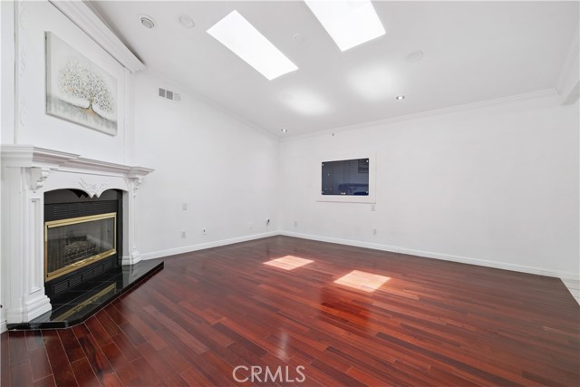 18627 Arminta Street, Reseda CA: https://media.crmls.org/medias/0cd8e775-8844-45a9-bf3c-95f0919942fd.jpg