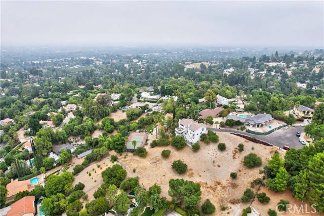 Detail Gallery Image 3 of 71 For 4801 Nomad Dr, Woodland Hills,  CA 91364 - 5 Beds | 5 Baths