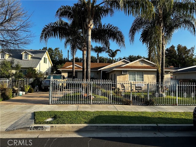 Detail Gallery Image 1 of 1 For 22625 Kittridge St, West Hills,  CA 91307 - 6 Beds | 2/1 Baths