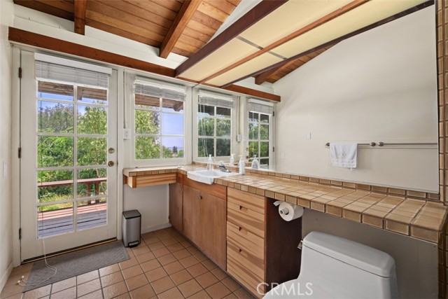 1815 Ladera Vista Place, Fullerton CA: https://media.crmls.org/medias/0cdb0c06-2216-40ab-a8fa-fc0b10368678.jpg