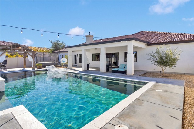 Detail Gallery Image 51 of 71 For 8357 Macron, Oak Hills,  CA 92344 - 4 Beds | 3 Baths