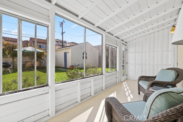 Detail Gallery Image 21 of 29 For 520 12th St, Huntington Beach,  CA 92648 - 2 Beds | 1 Baths