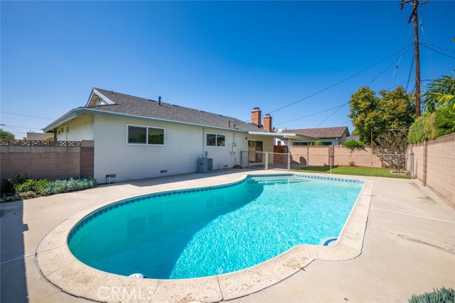 Detail Gallery Image 34 of 59 For 9826 Saint George Cir, Cypress,  CA 90630 - 3 Beds | 2 Baths