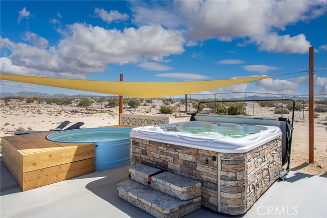 71522 Winters Road, 29 Palms CA: https://media.crmls.org/medias/0cdc47b9-6772-464c-a592-0616f74ee26a.jpg