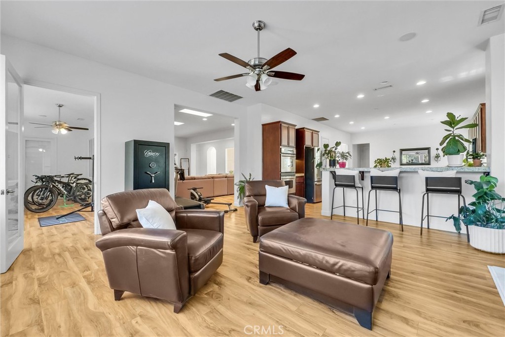MLS #OC26134696 image #9