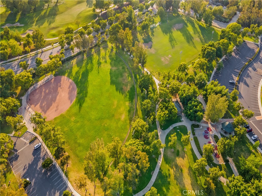 https://media.crmls.org/medias/0cdd0848-6784-4217-96aa-ff6ca4fdf6ef.jpg?preset=X-Large
