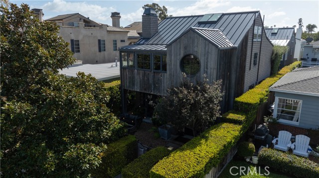 604 Begonia Avenue, Corona del Mar CA: https://media.crmls.org/medias/0cdd0a69-d98b-4f4a-806c-ad3a175ba394.jpg