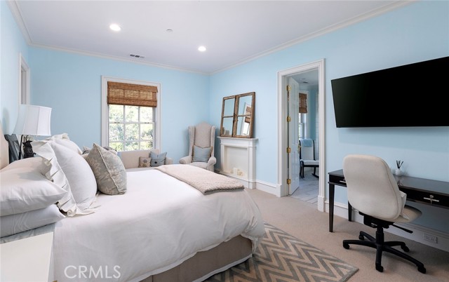 1 San Mateo Way, Corona del Mar CA: https://media.crmls.org/medias/0cdd6a9d-60f7-4bac-8bdb-55bd177d0c4e.jpg