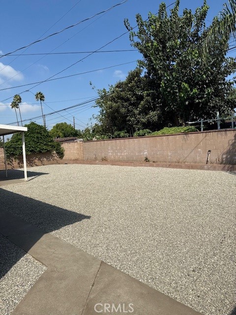 Detail Gallery Image 14 of 17 For 16539 E Edna Pl, Covina,  CA 91722 - 3 Beds | 2 Baths