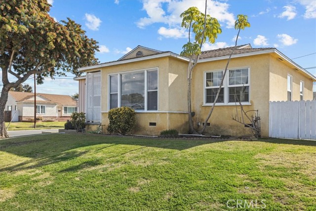 4377 Obispo Avenue, Lakewood, California 90712, 3 Bedrooms Bedrooms, ,1 BathroomBathrooms,Single Family Residence,For Sale,Obispo,OC25025398