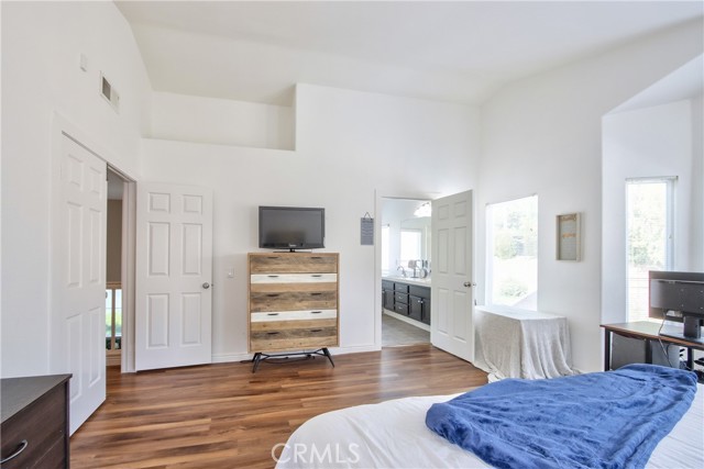29708 Gracilior Drive, Escondido CA: https://media.crmls.org/medias/0cdebfeb-b9bc-4610-b760-f216e558f832.jpg