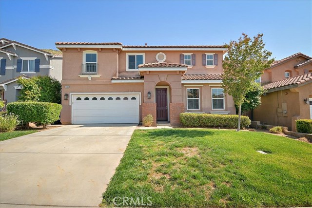 16555 Braeburn Ln, Fontana, CA 92337