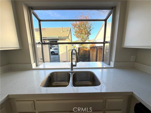 Detail Gallery Image 14 of 23 For 2421 Hawthorn, Escondido,  CA 92027 - 2 Beds | 2 Baths