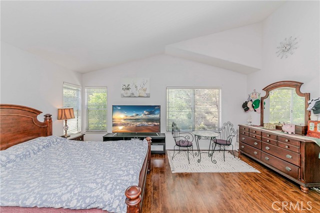 2061 S Sawgrass Court, La Habra CA: https://media.crmls.org/medias/0ce1165b-5642-42f1-8924-93675a8a9b25.jpg