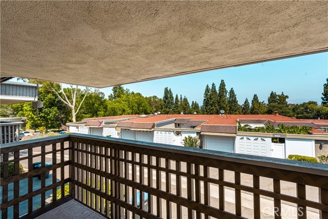 Detail Gallery Image 10 of 30 For 23234 Caminito Andreta #45,  Laguna Hills,  CA 92653 - 3 Beds | 2 Baths