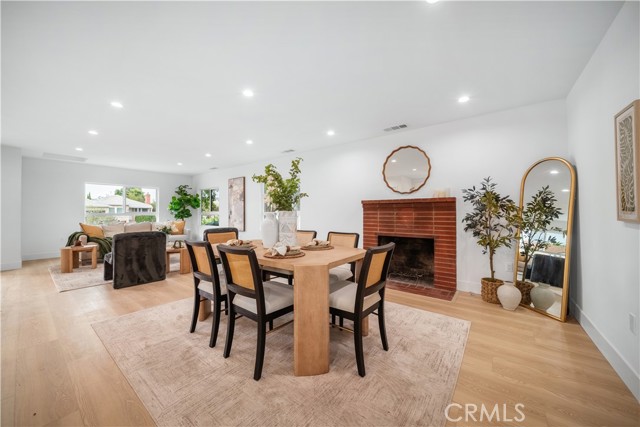 Detail Gallery Image 13 of 57 For 19918 Kittridge, Winnetka,  CA 91306 - 8 Beds | 6 Baths