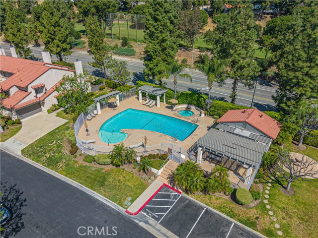 Detail Gallery Image 32 of 42 For 19210 Lahey St #2,  Porter Ranch,  CA 91326 - 3 Beds | 2/1 Baths