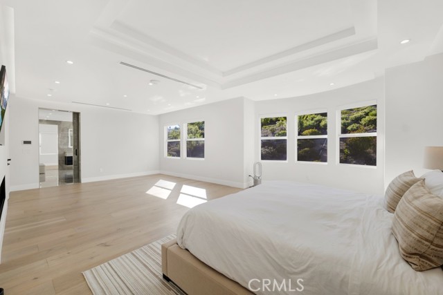 Detail Gallery Image 45 of 75 For 20151 via Medici, Porter Ranch,  CA 91326 - 5 Beds | 5 Baths