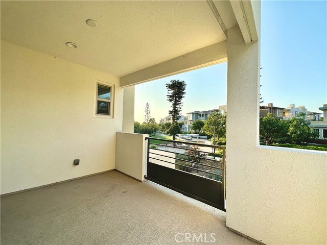 147 Episode, Irvine CA: https://media.crmls.org/medias/0ce3f2fe-7417-4354-9305-adb62a395e5c.jpg