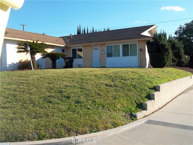 Detail Gallery Image 4 of 10 For 3300 E Millridge Dr, West Covina,  CA 91792 - 4 Beds | 2 Baths