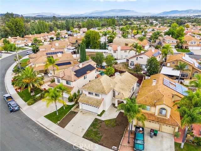 40723 Mountain Pride, Murrieta CA: https://media.crmls.org/medias/0ce4726c-a137-4ca3-8530-cce3ba1db9e9.jpg