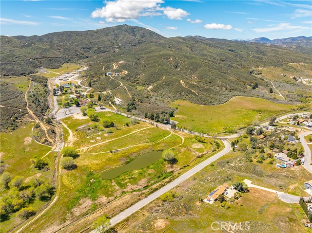 Image 11 of 14 For 14780 Elizabeth Lake Road