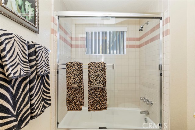 Image 43 of 75 For 17325 High Country Circle