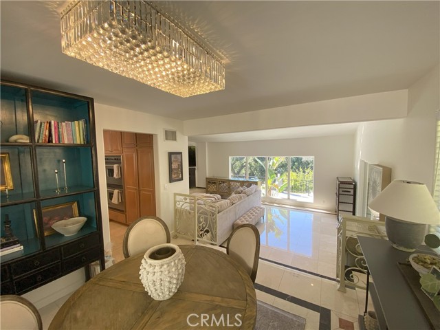 Detail Gallery Image 13 of 75 For 60 Upper Lake Rd, Thousand Oaks,  CA 91361 - 4 Beds | 4 Baths