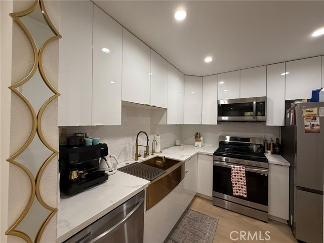 Front Image Thumbnail for CRSR26069839