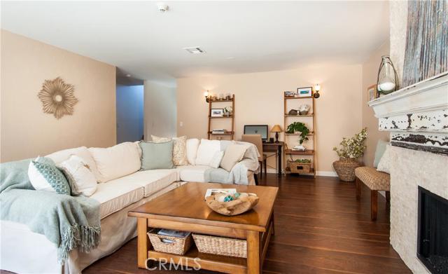 1911 Mathews Avenue, Redondo Beach, California 90278, 2 Bedrooms Bedrooms, ,2 BathroomsBathrooms,Residential,Sold,Mathews,SB15214794