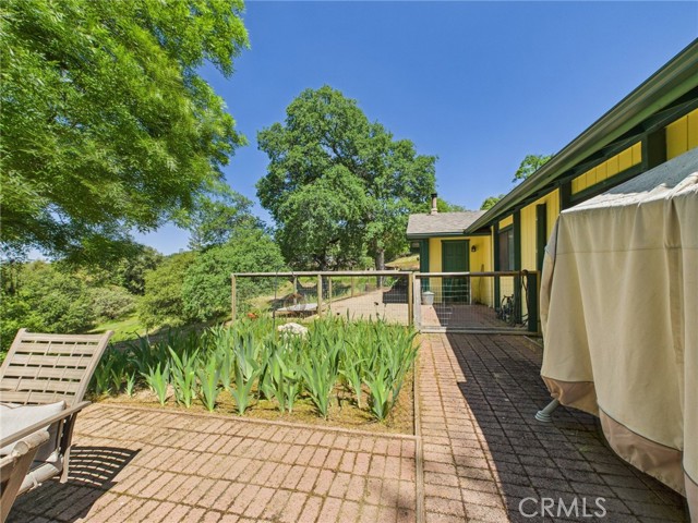 40170 Hillsborough Loop, Oakhurst CA: https://media.crmls.org/medias/0ceab855-8039-4fec-8cff-8cb219868db4.jpg