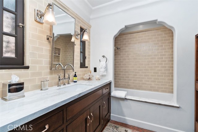 Image 30 of 30 For 282 Argonne Avenue