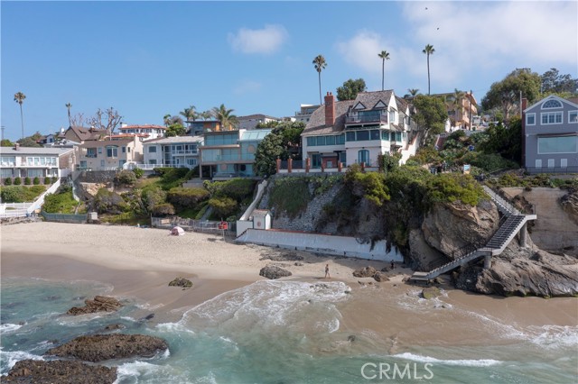 Detail Gallery Image 17 of 42 For 1944 Ocean Way, Laguna Beach,  CA 92651 - 3 Beds | 3/1 Baths