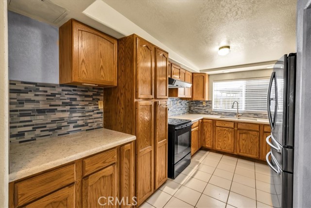 Detail Gallery Image 12 of 38 For 6636 Sahara, Twentynine Palms,  CA 92277 - 3 Beds | 2 Baths