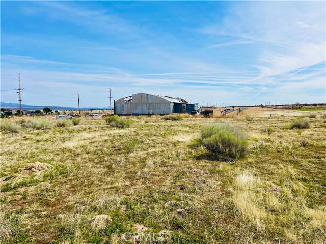 Detail Gallery Image 6 of 9 For 49357 W. Avenue D, Lake Hughes,  CA 93536 - – Beds | – Baths