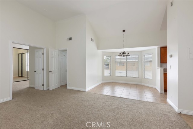 property-img