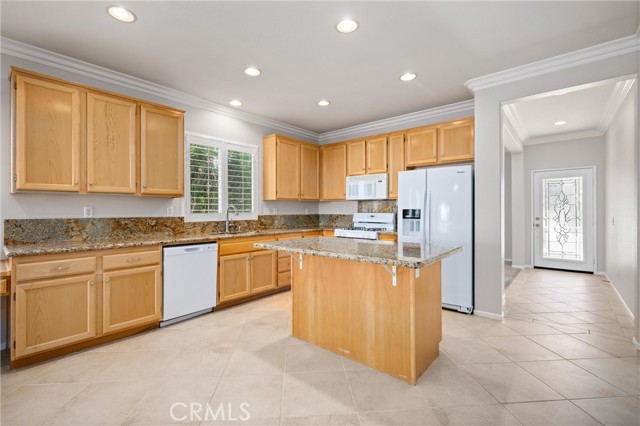 28216 Meadowsweet Drive, Menifee CA: https://media.crmls.org/medias/0cec7bd8-fe45-45da-99d0-e5dde5d7b61d.jpg