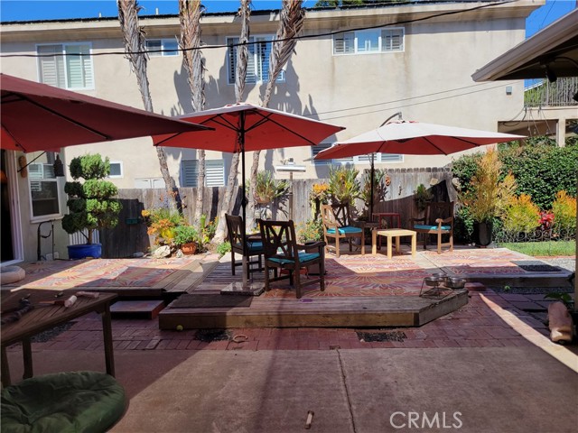 3608 Laurel Avenue, Manhattan Beach, California 90266, 2 Bedrooms Bedrooms, ,1 BathroomBathrooms,Residential,Sold,Laurel,SB21205339