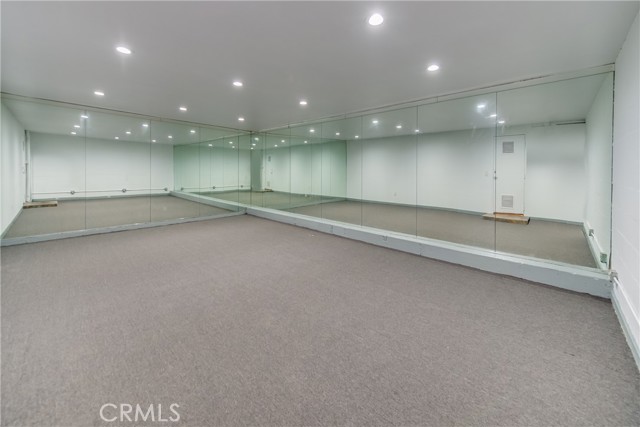 143 Union Jack Mall, Marina del Rey CA: https://media.crmls.org/medias/0ceffa61-bd2b-49d1-869f-08b307f1abc2.jpg