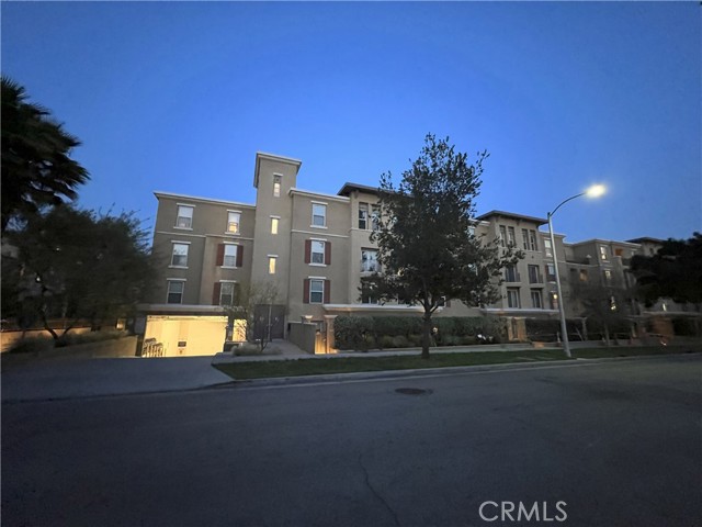 128 N Oak Knoll Avenue, Pasadena CA: https://media.crmls.org/medias/0ceffff8-1140-4a75-be7d-0131cbc58125.jpg