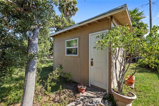 9648 Barkerville Avenue, Whittier, California 90605, 3 Bedrooms Bedrooms, ,1 BathroomBathrooms,Single Family Residence,For Sale,Barkerville,NP24147525