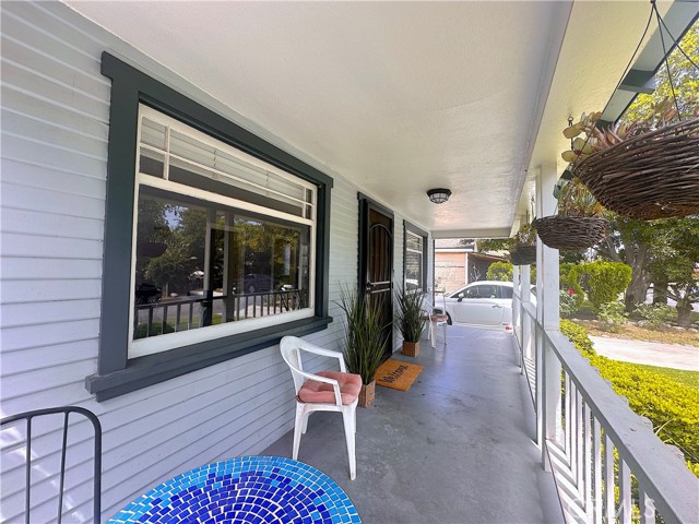 Detail Gallery Image 39 of 40 For 551 W Walnut Ave, Monrovia,  CA 91016 - 3 Beds | 2 Baths
