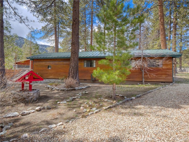 Detail Gallery Image 50 of 50 For 874 Snowbird Rd, Wrightwood,  CA 92397 - 3 Beds | 2 Baths