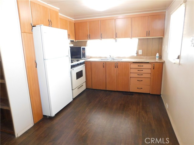 13063 5TH Street, Yucaipa CA: https://media.crmls.org/medias/0cf29817-154c-462d-a1ee-65657e3234e0.jpg